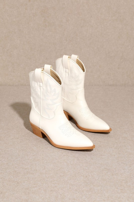 Claire Mini Cowgirl Boots - White