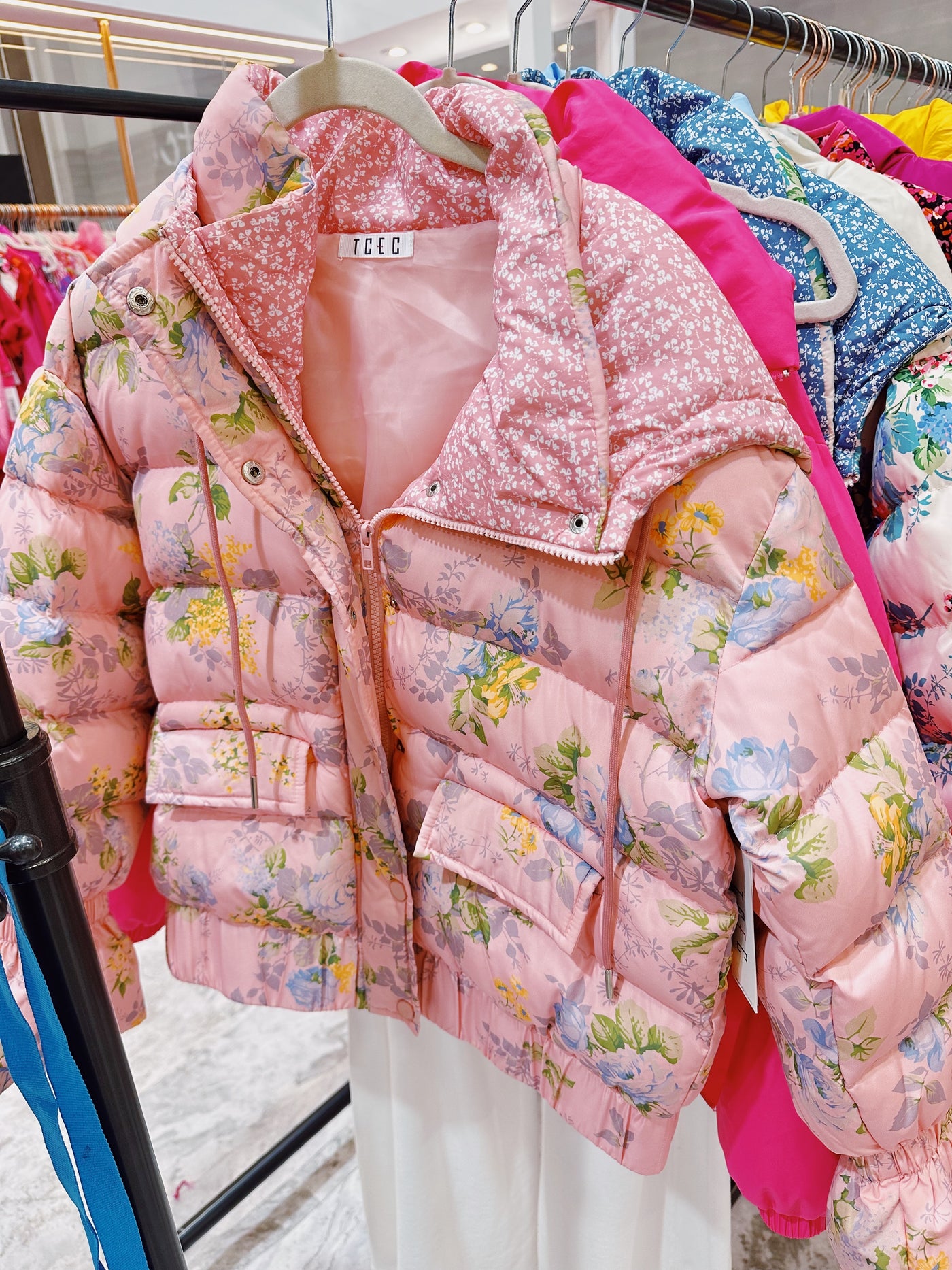 LOVE FANCY PUFFER JACKET - PINK (PREORDER WILL SHIP 10/20)