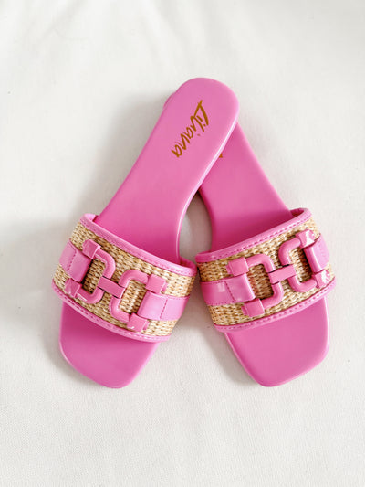 Buckle Raffia Flat Sandals - Pink